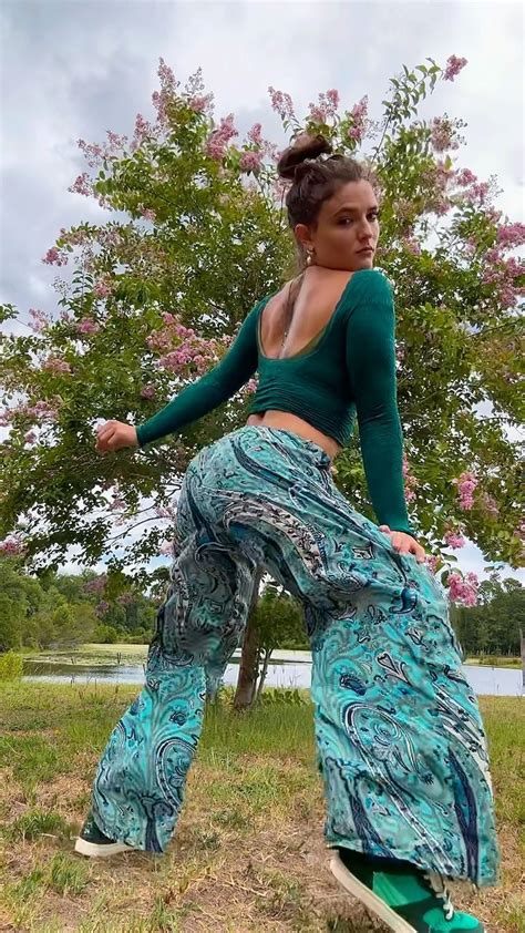 jade chynoweth boobs|@jadebug98(Jade Chynoweth) instagram photos and videos .